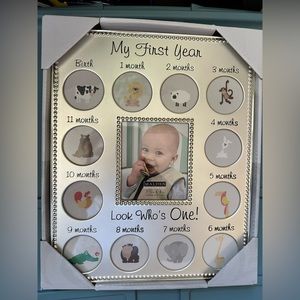 Brand NEW IN BOX SILVER MONTHLY BABY PICTURE FRAME